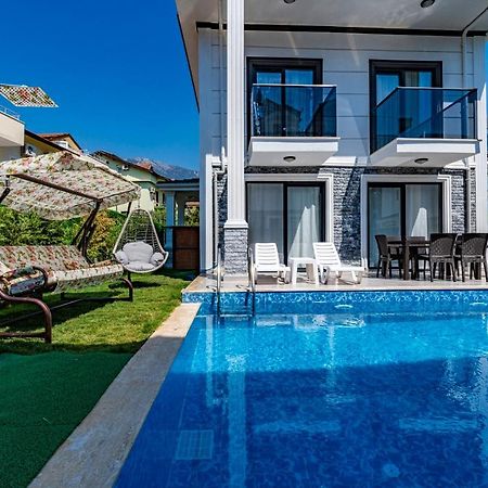 Salkim- 4 Bedroom Holiday Villa In Oludeniz Fethiye Exteriér fotografie