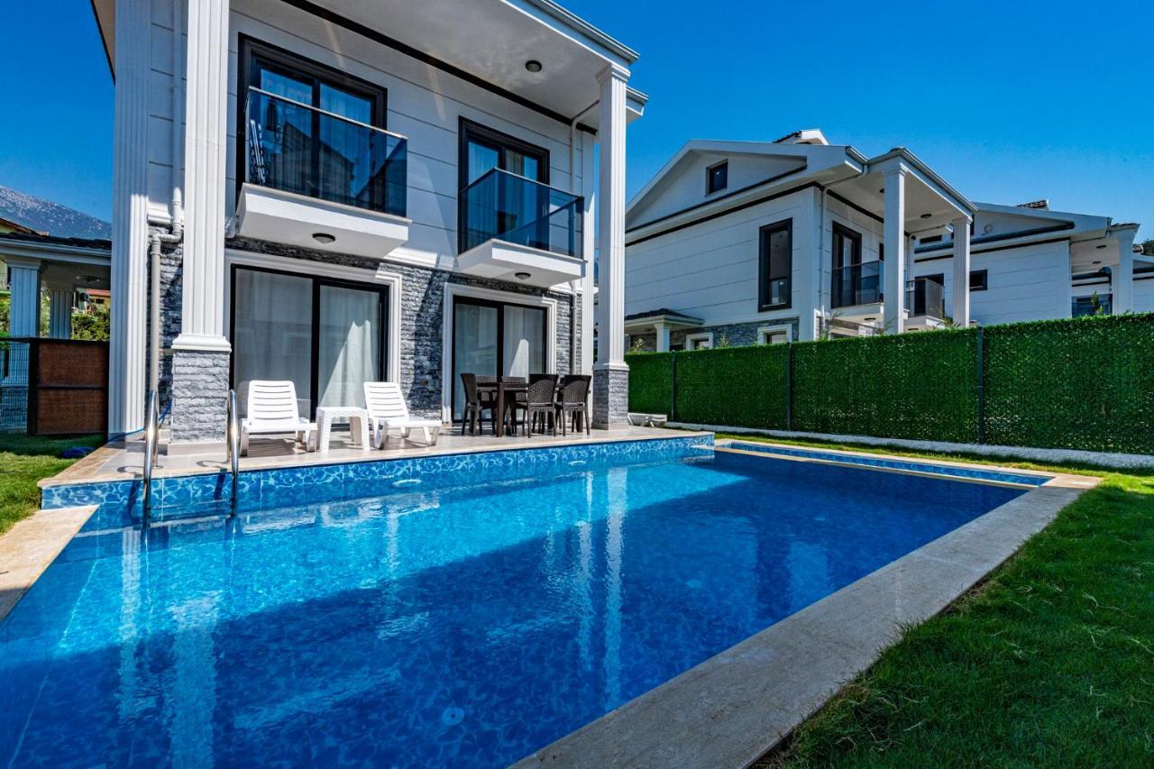 Salkim- 4 Bedroom Holiday Villa In Oludeniz Fethiye Exteriér fotografie
